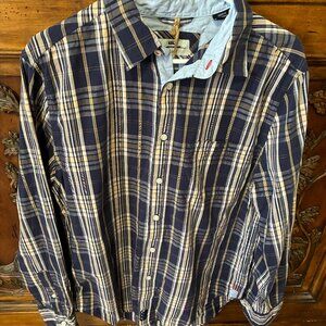 Canterbury of New Zealand Men's Shirt Size M Long Sleeve Button Down Blue NWT.